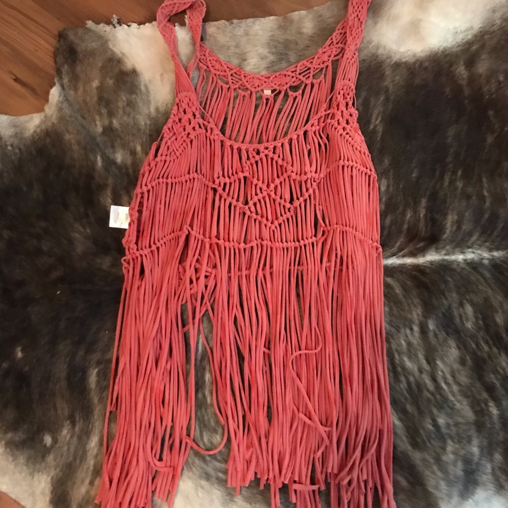 Pink fringe tank